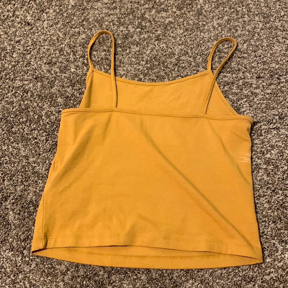 Size is a medium.only worn once. Brand is wild fable